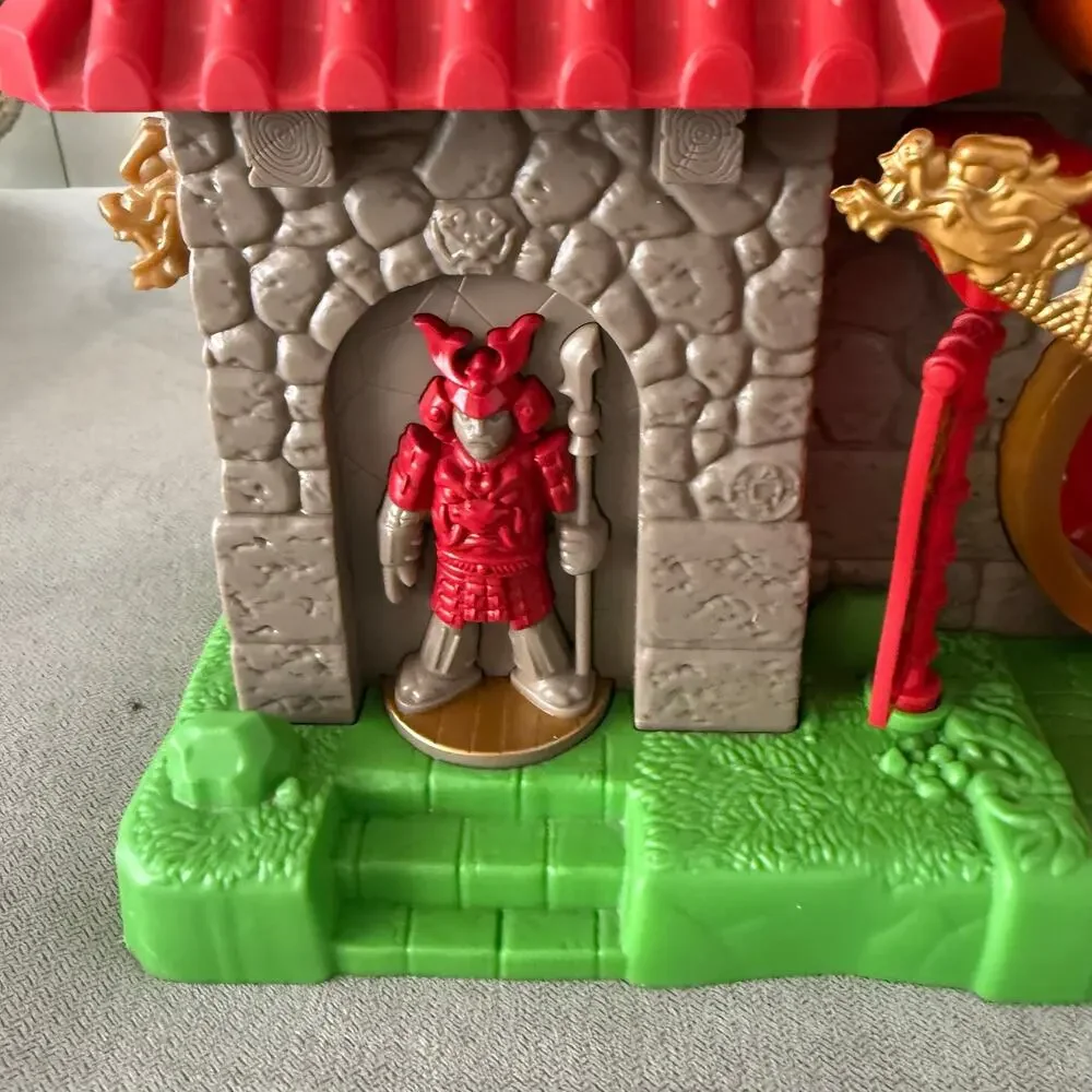 Fisher-Price Imaginext Samurai Castle Tiger Fortress Playset